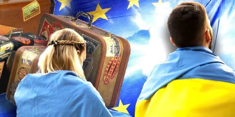 Українцям у Німеччині можуть урізати соцвиплати: що готує Мерц