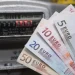 Скільки коштують комунальні послуги в Європі у 2025 році