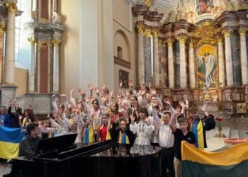 Діти з Харкова подякували Литві концертом у Вільнюсі