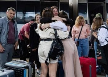 В Україну щопівроку повертаються близько 100 тисяч українців: як і чому відбувається зворотна міграція