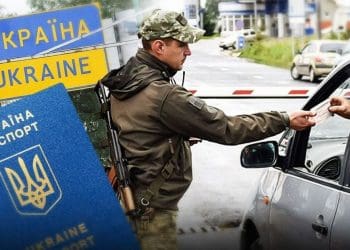 З України виїжджає більше людей, ніж повертається: експерт назвав причини