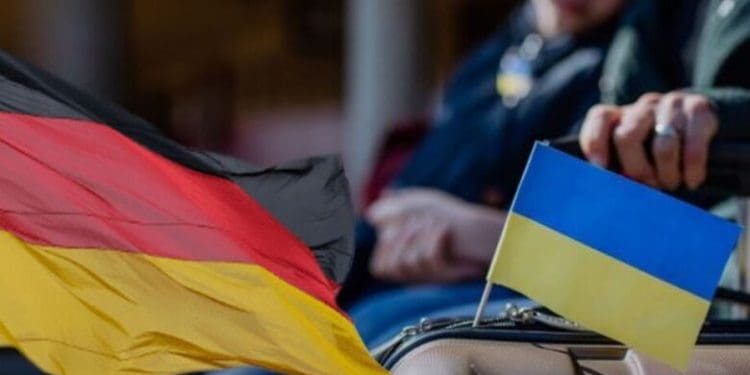 У Німеччині поки що не планують скорочувати допомогу для українських біженців