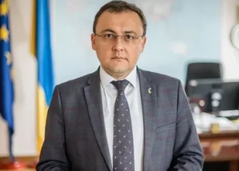 Скандальне вето Навроцького: посол України звернувся до біженців