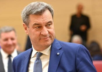 Прем’єр Баварії закликав скасувати соцвиплати для біженців з України