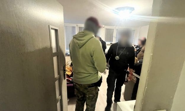 У Польщі затримали двох 17-річних українців за демонстрацію “гасел і прапора Бандери”