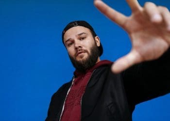 Влада Польщі депортує 57 українців після заворушень на концерті білоруського репера Макса Коржа у Варшаві