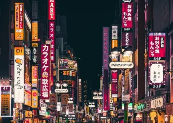 Сприймають за чужинців і відстають у технологіях: українка назвала 3 недоліки життя в Японії