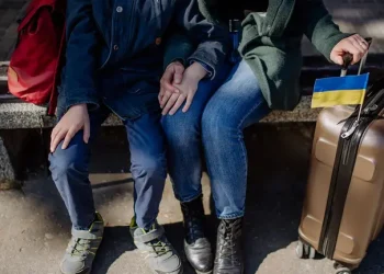 І хочеться, і колеться: які плани в українських біженців щодо повернення додому