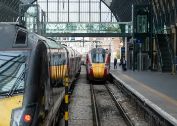 Без натовпів та заторів: Uber запустить власний потяг до великих міст Європи