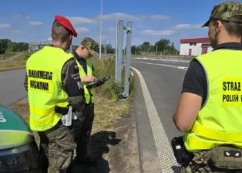 У Польщі прикордонники перевірятимуть людей на пляжі