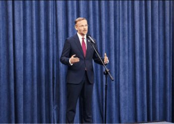 У президента Польщі не виключили можливості позбавлення польського громадянства після натуралізації