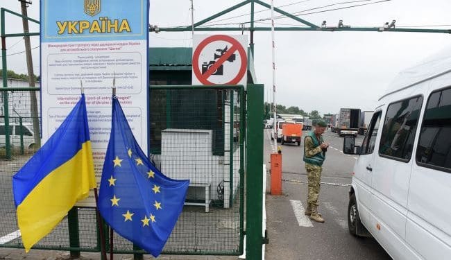 Штраф і конфіскація: який багаж не пропустять через кордон з Україною