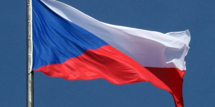 У Чехії хочуть переглянути дозвіл на проживання українців