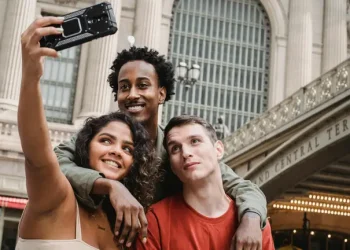 “Усмішка успішно продає”: українка пояснила, чому у США всі дуже привітні