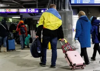 Дозвіл на виїзд 18-22-річних. У Німеччині різко зросла кількість українських біженців
