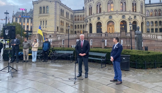 Сибіга зустрівся з українською громадою у Норвегії