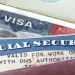Автоматичне продовження дозволів на роботу в США скасували: що варто знати