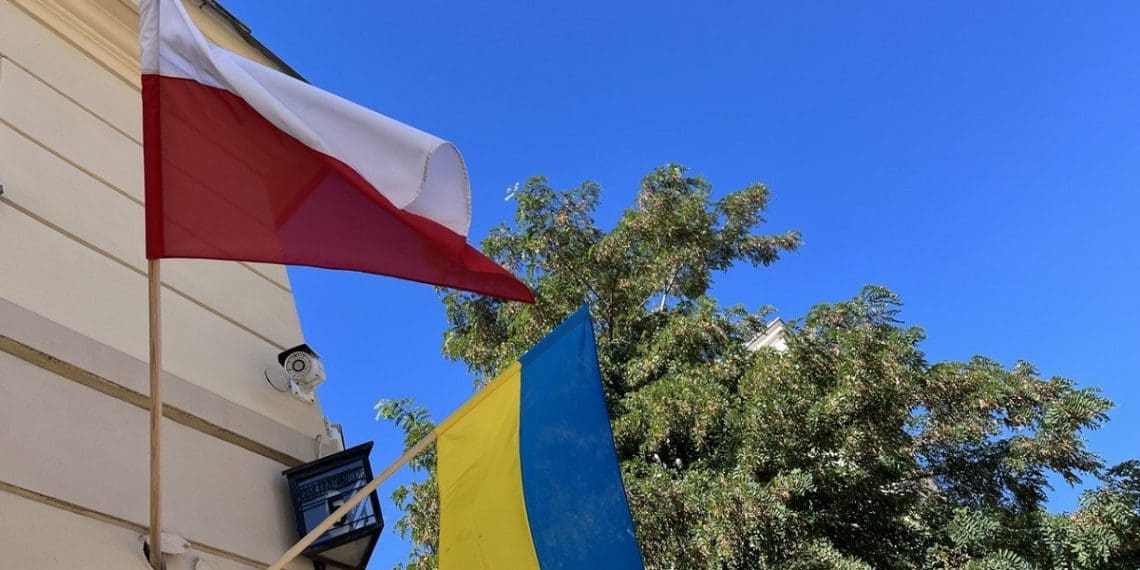 Спікер Сейму: Польща прийняла 2-3 мільйона біженців з України після нападу Росії