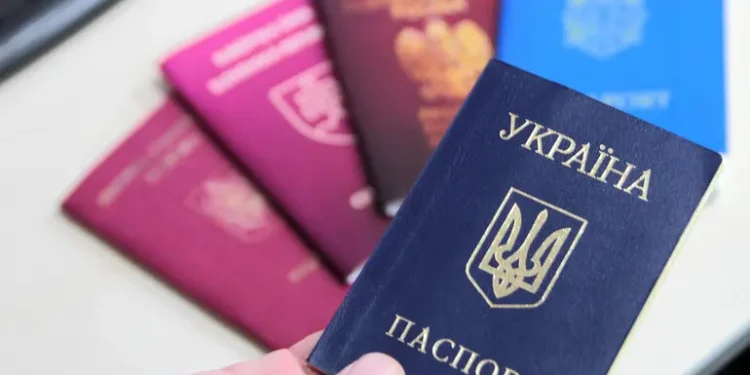 Україна визначила критерії іноземних держав для множинного громадянства