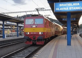 Залізничне сполучення з ЄС: Київ та Братислава узгодили нові маршрути