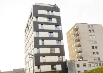 У країні ЄС продають оселю біженців з України: що з ними буде далі