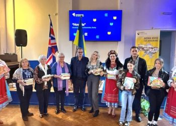 У британському Бірмінгемі запрацювала перша українська бібліотека