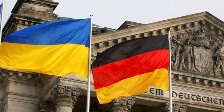 В уряді Німеччини розповіли, як біженцям з України скоротять виплати