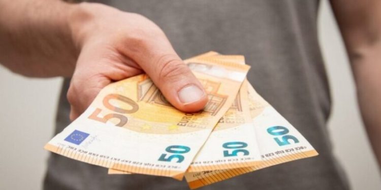 Фінансова підтримка українських біженців у Європі: огляд витрат країн за 2022–2025 роки