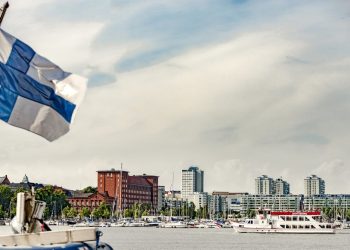 У фінській школі українську дівчинку змусили співати “Калинку”