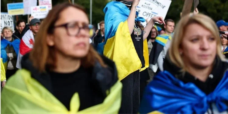 У Берліні закриють найбільший притулок для біженців з України