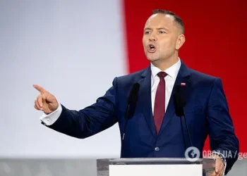 Польща перестане допомагати українським біженцям: названо дату, коли припинять виплати