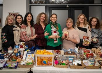 Українська громада в Будапешті зібрала кошти на підтримку ЗСУ на благодійному ярмарку