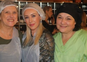 Гастрономічна дипломатія на Лазуровому узбережжі: французів вчили ліпити українські вареники