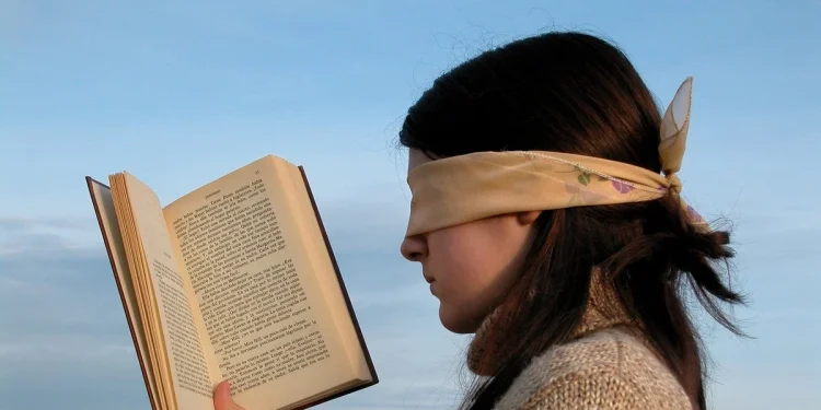 У Великій Британії українських учнів-біженців змушують складати іспити з російської мови