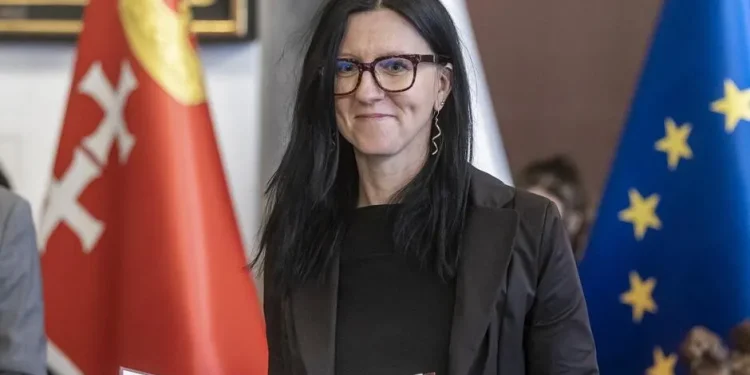 У Польщі депутатці висунули звинувачення за образу українського таксиста