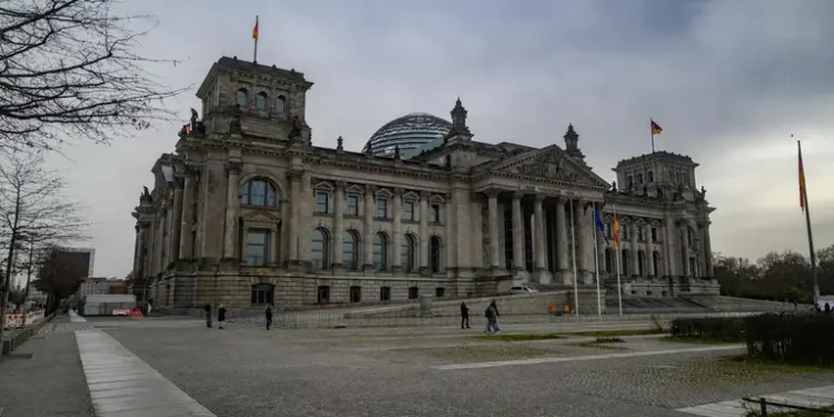 Багато росіян і постійні затримки транспорту: українка розповіла про життя в Німеччині