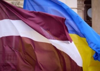 Латвія скорочує підтримку українських біженців: що зміниться 