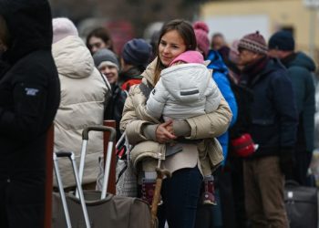 Тимчасовий захист у Польщі закінчується: як українцям легалізувати перебування