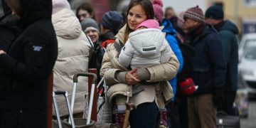 Тимчасовий захист у Польщі закінчується: як українцям легалізувати перебування