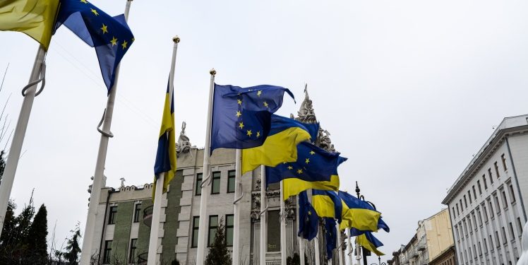 Україна з 1 січня увійшла до єдиної роумінгової зони ЄС