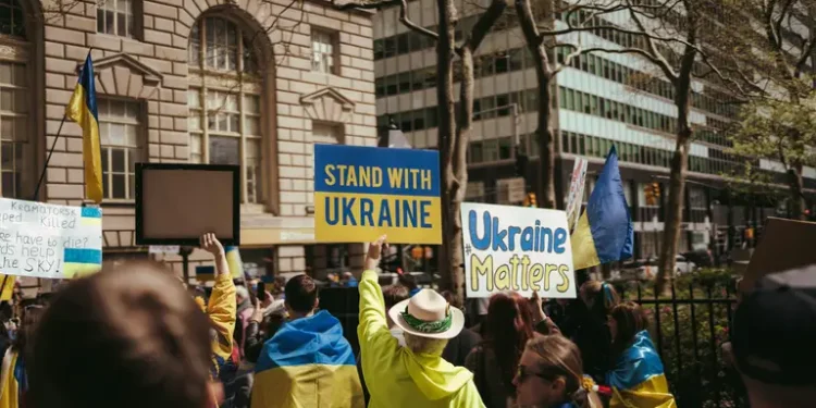 Статистика жахає: омбудсман назвав, скільки людей насправді виїхали закордон