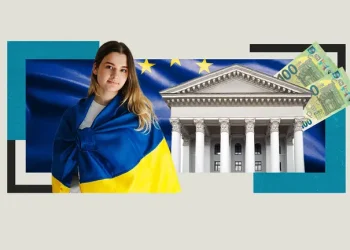 Багатьом доведеться шукати роботу: що буде з виплатами для українців за кордоном у 2026 році